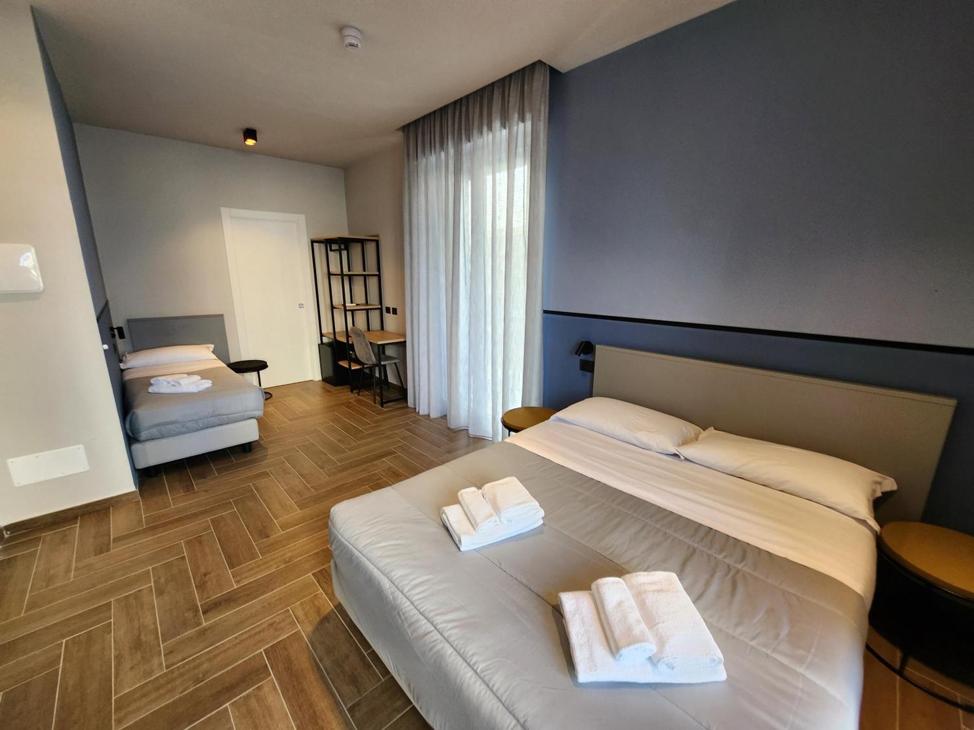Global Hotel ริมินี ภายนอก รูปภาพ